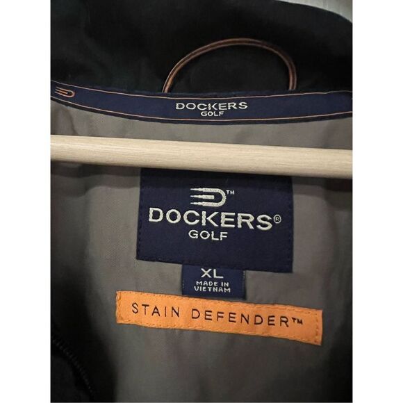 Dockers Golf 1/4 Zip Windbreaker  Pullover - Picture 3 of 4